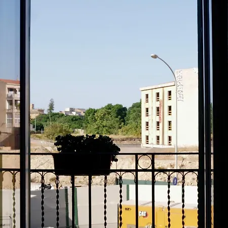 Maison d'hôtes Isola Dei Tesori - *